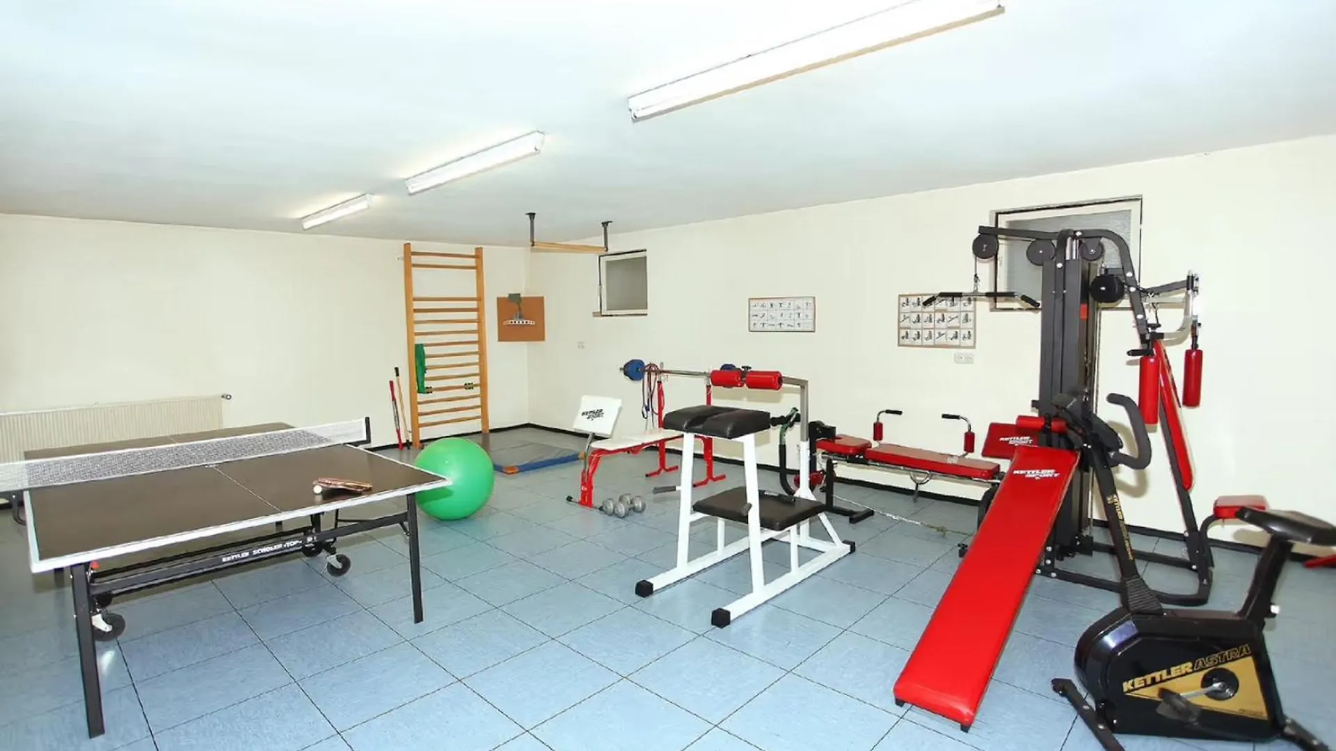 Ferienwohnung Bergkristall كرن شقة